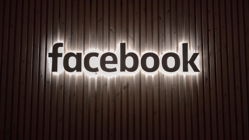 Facebook, Facebook-Logo, Facebook Richtlinien, Corona, Coronavirus